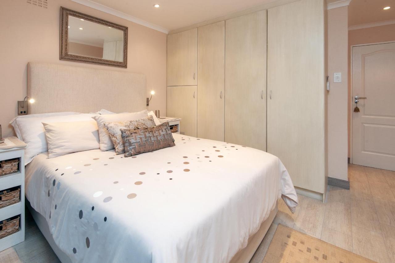 Hermanus Haven, Entire Home, On The Sea, Private Pool, Secure Eksteriør billede